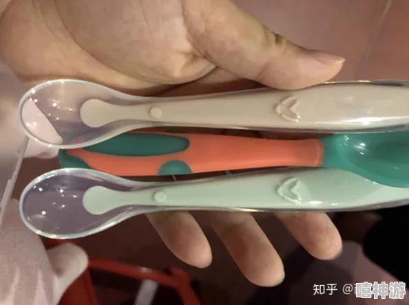 被各种性工具调教到失禁指的是通过使用多种性玩具进行长时间的性刺激和训练，使得受训者在生理上达到极限，导致无法控制排泄功能的现象