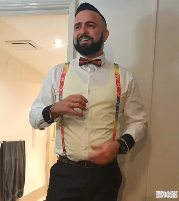 欧美粗黑巨大gay指的是欧美地区身材魁梧、肤色较深的同性恋男性群体