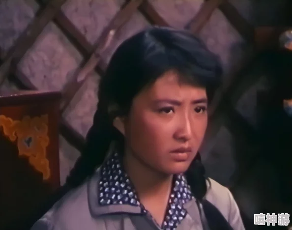 家庭相冊1981这本相册记录了那个年代的温馨与美好，值得珍藏。