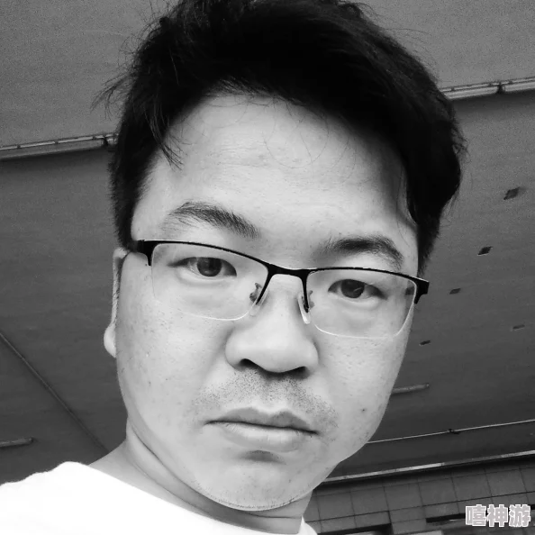 顾之洲陶软近日推出全新陶艺系列，融合传统与现代设计理念，受到广泛关注与好评