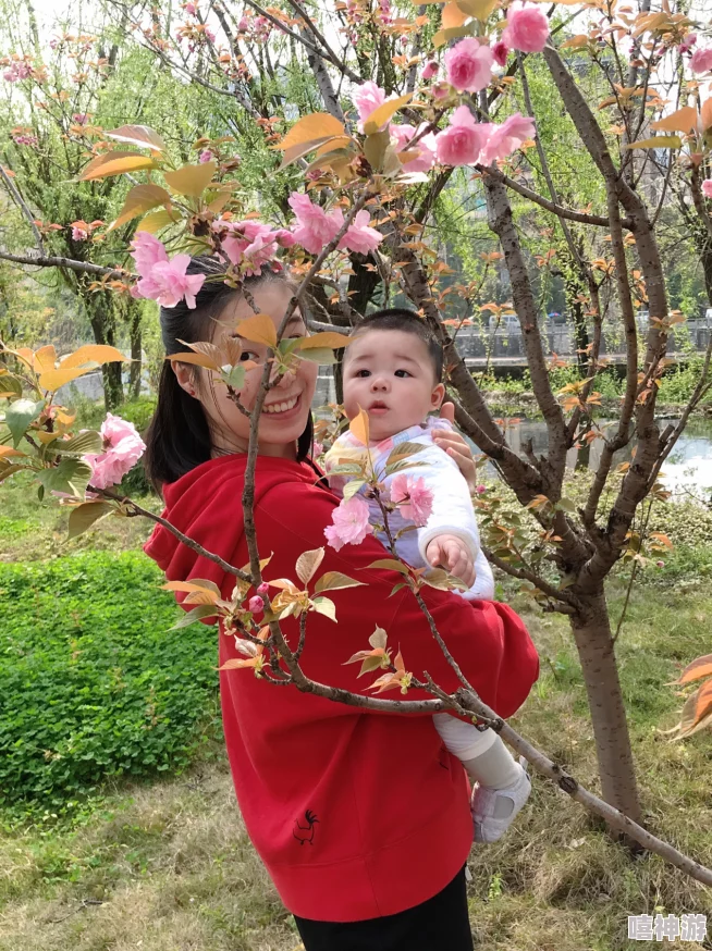 老赵孙潇潇老树开花生命如花绽放希望每一天都充满阳光与温暖勇敢追梦创造美好未来