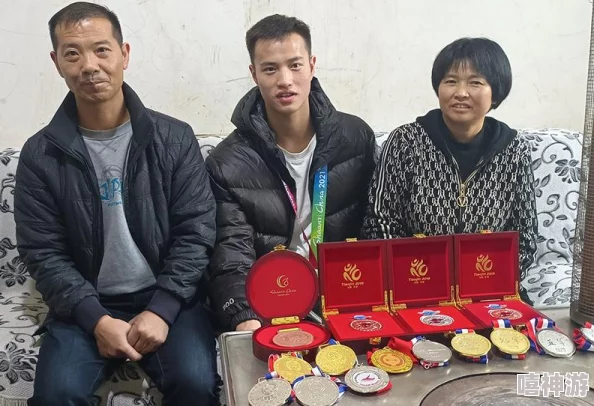 林小水的生活充满阳光与希望，勇敢追梦，积极向上，创造美好未来